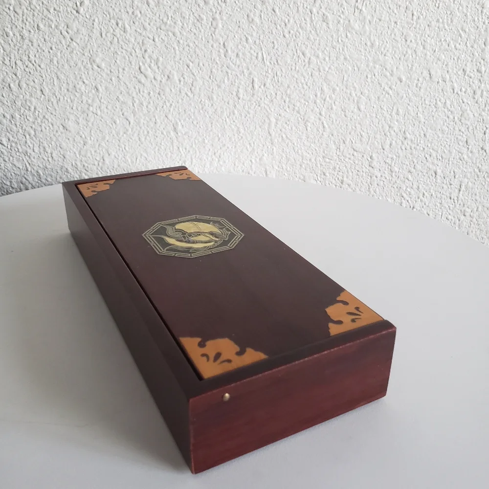 Vintage Jewelry Trinket box made in Korea IMart mother of pearl inlaid deco.